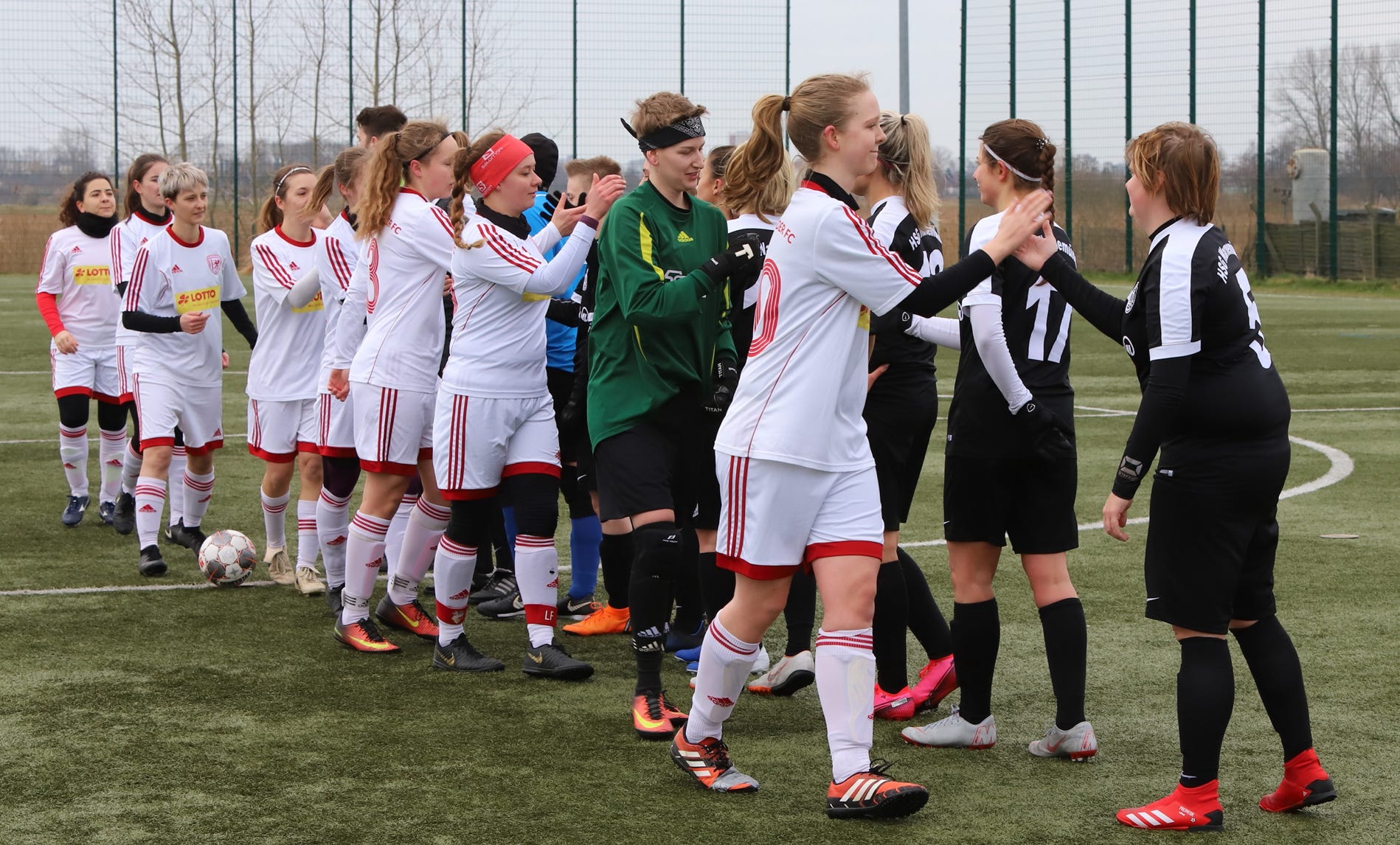 Frauenfussball